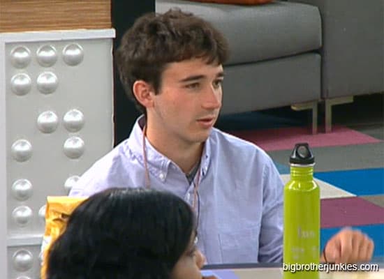 Big Brother 14 – Ian Is Making His Move